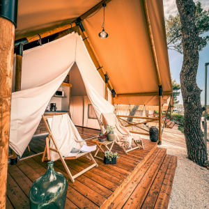 Glamping-turismo-all'aria-aperta